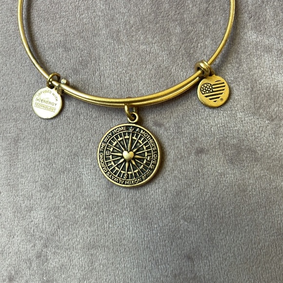 GOLD MOTHERS TRUE DIRECTION ALEX AND ANI BRACELET - Picture 2 of 3